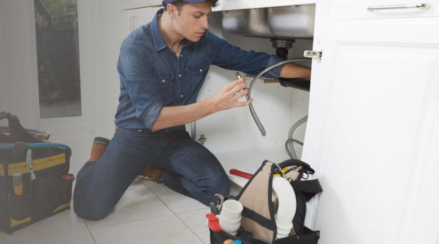 Professional sink repair in Hartsburg, IL